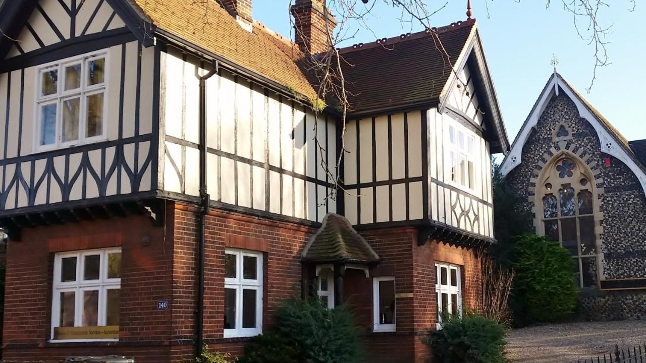 Old School Apartment 1 First Floor Bury St. Edmunds Extérieur photo
