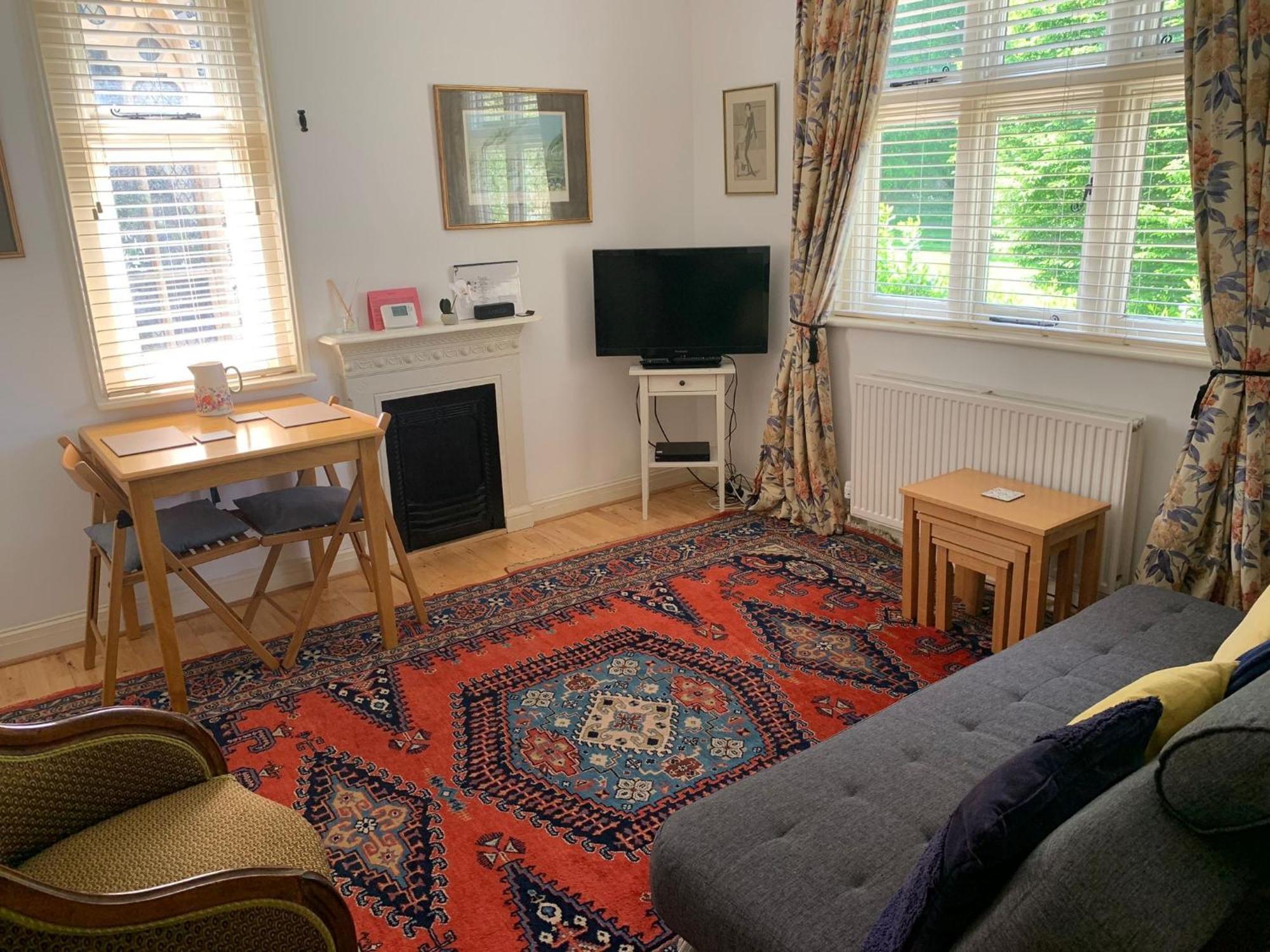 Old School Apartment 1 First Floor Bury St. Edmunds Extérieur photo